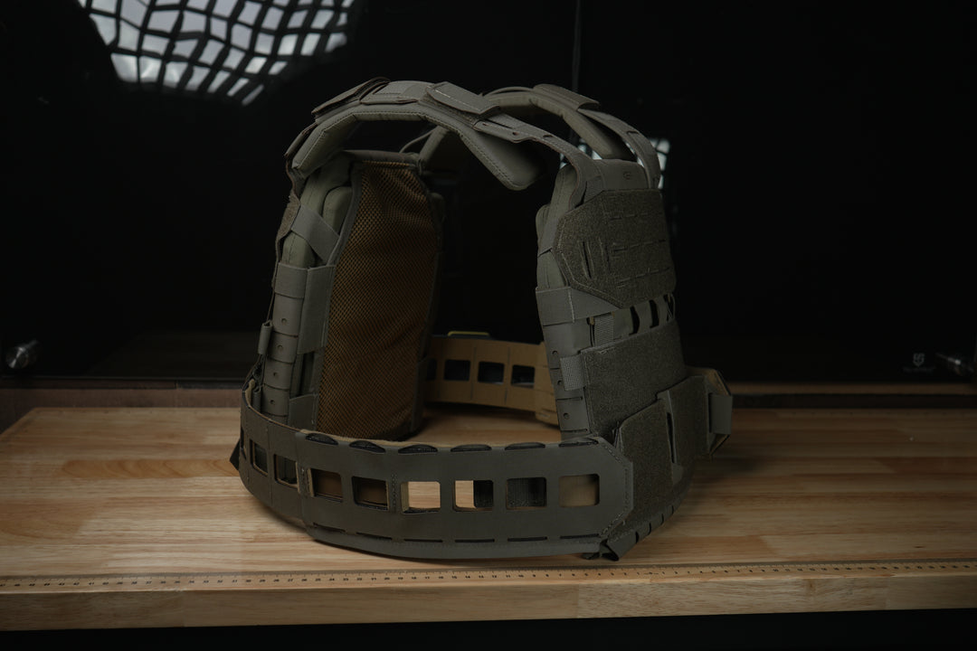 Antithesis™ Plate Carrier