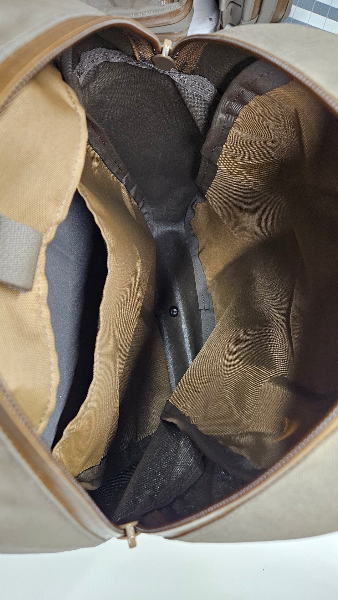 Low-Vis PiggyBack™ Pack